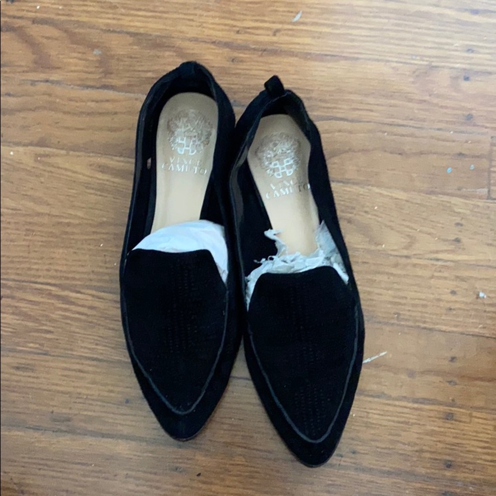 Vince camuto pointy loafers